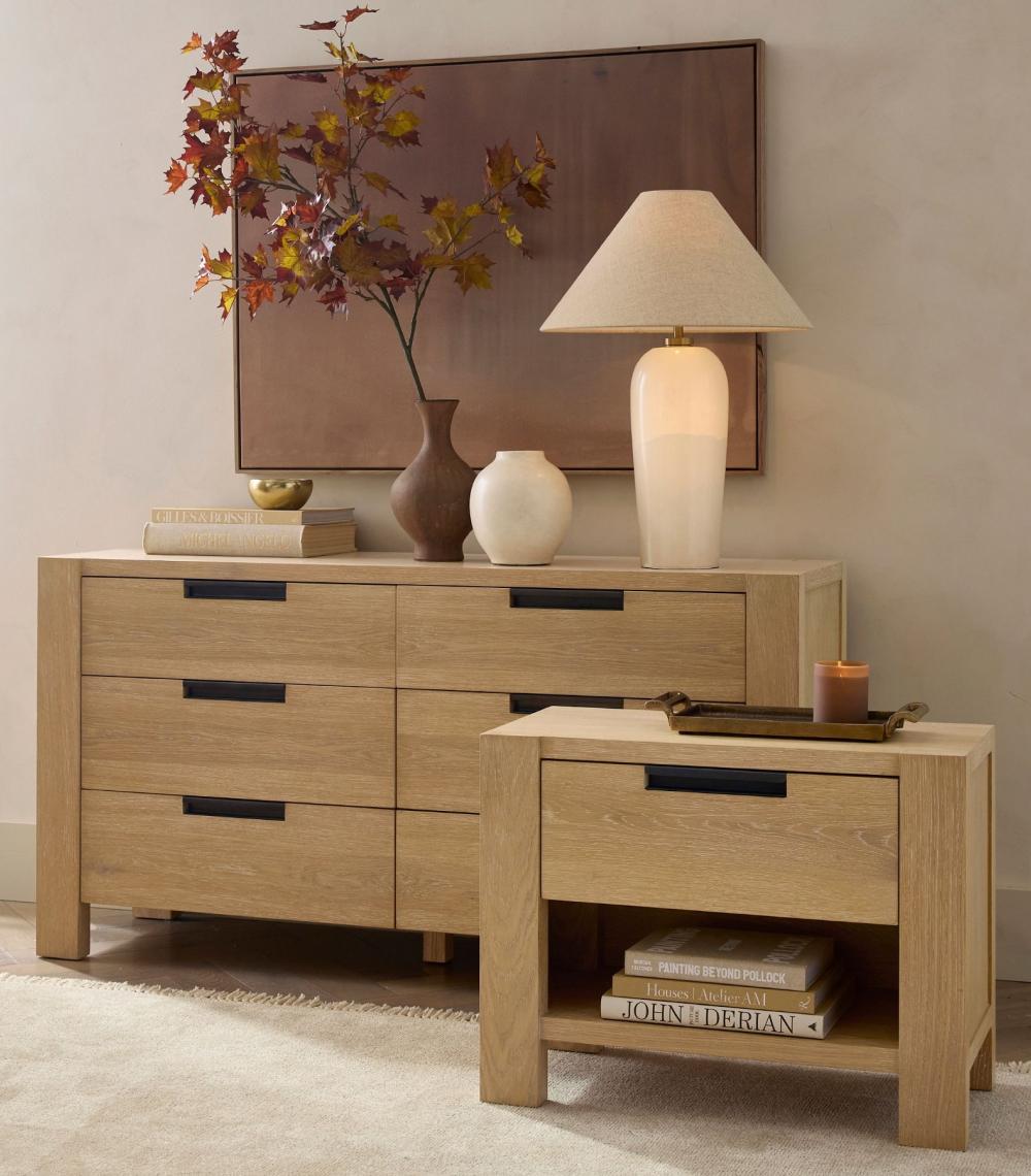 Dressers & Nightstands
