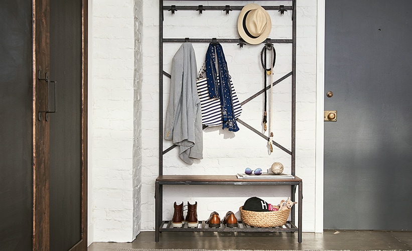 How to Clean a Closet How to Clean a Closet