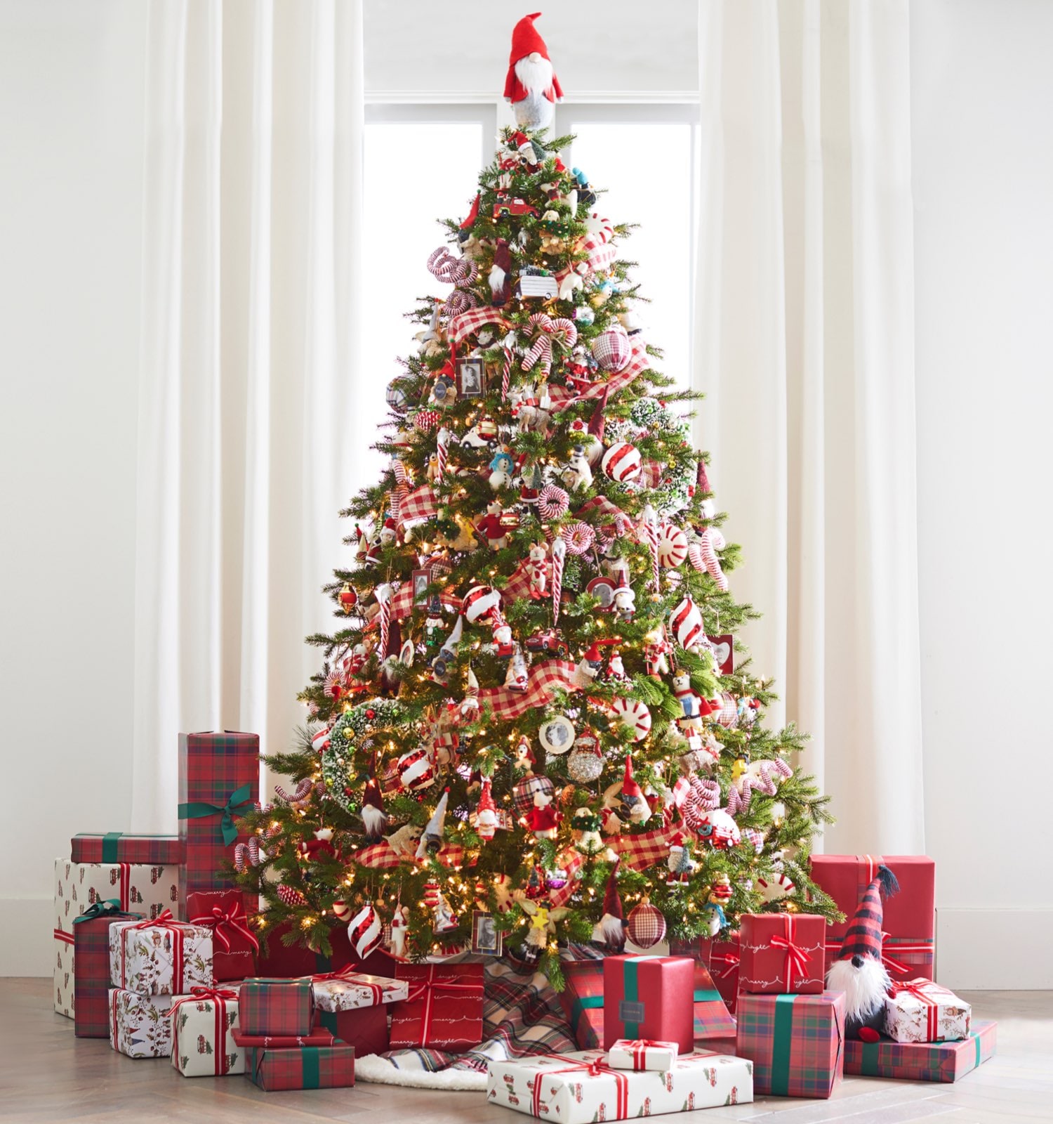 Our Favorite Christmas Trees | Pottery Barn