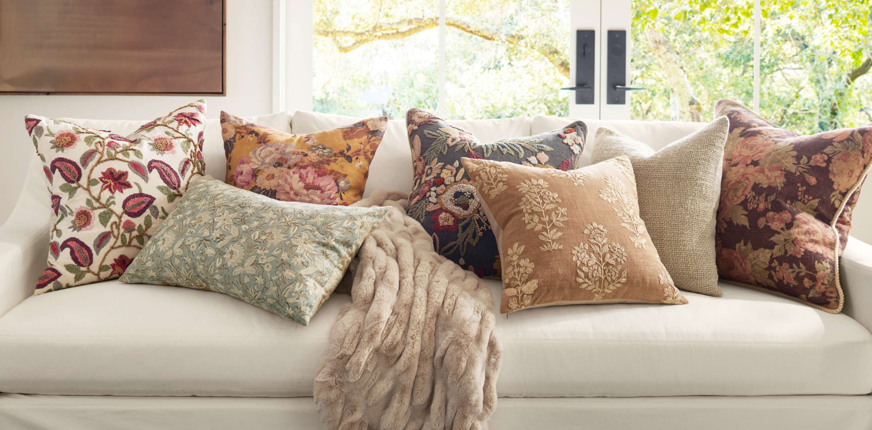 Our Favorite Pillow Looks | Pottery Barn