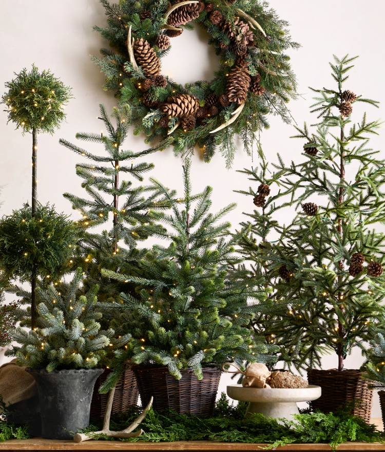 Christmas Wreaths & Garlands | Pottery Barn