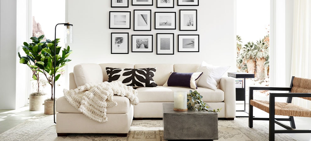 Shasta Regent Living Room