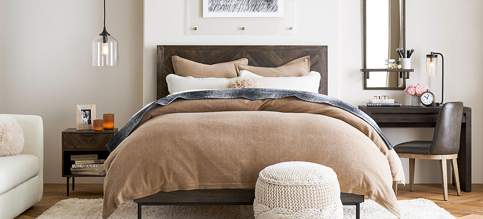 Dayton Fleece Bedroom 