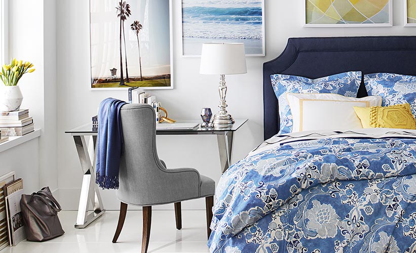 How to Decorate a Narrow Bedroom