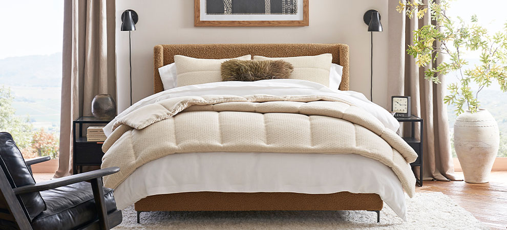 Jake Cozy Bedroom 