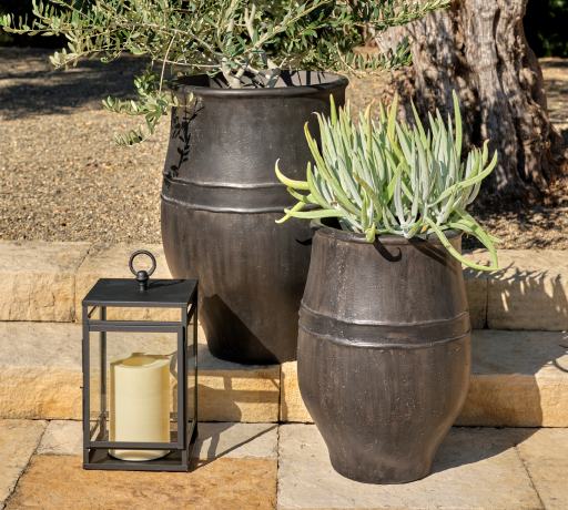 Garden & Planters