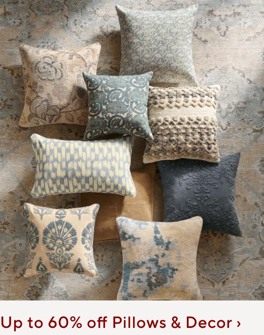 Pillows & Decor