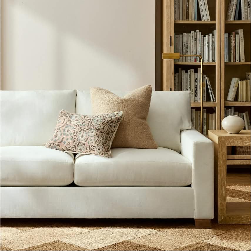 Sofas & Chairs