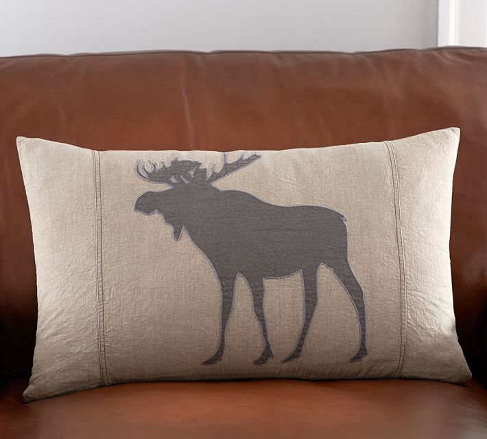 Moose Cushion includes inner pad 17" 