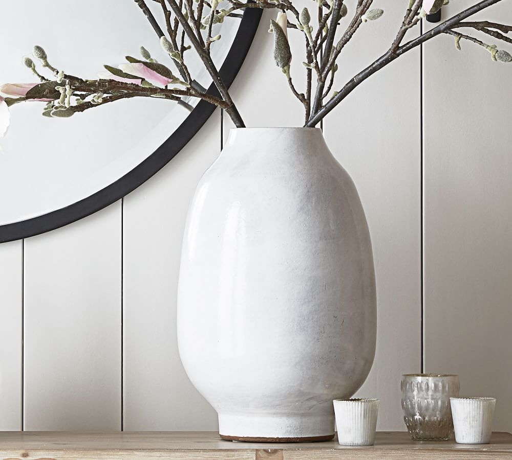 Pottery vase