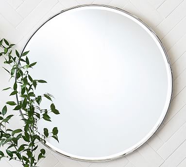 Vintage Round Mirror Pottery Barn, What Size Round Mirror Over A 48 Inch Vanity