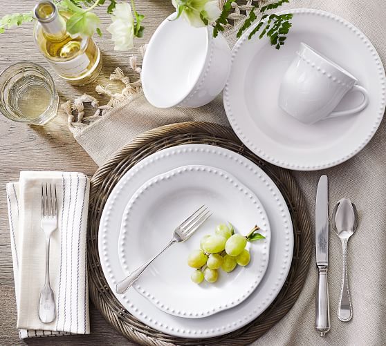 16pc Porcelain Beaded Rim Dinnerware Set White - Threshold™