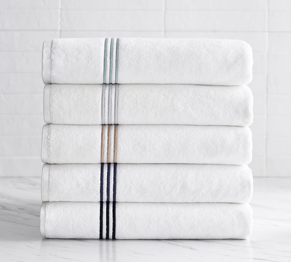 Personalized bath towel set towel with name embroidered towel Graduation gift monogrammed bath towel wash cloth bathroom decor