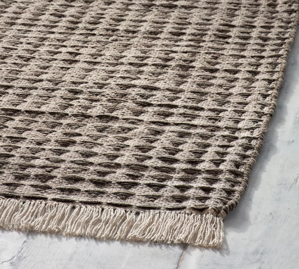 Oden EcoFriendly Indoor/Outdoor Rug Pottery Barn