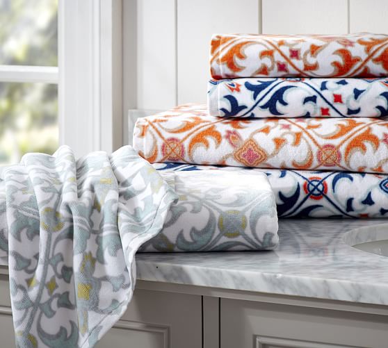 printed bath towels