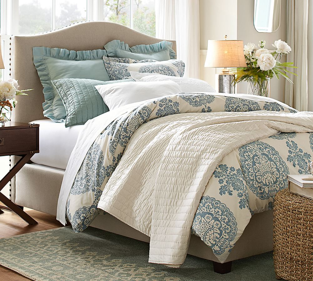 Gray Lucianna Medallion Percale Patterned Duvet Cover & Sham Pottery Barn