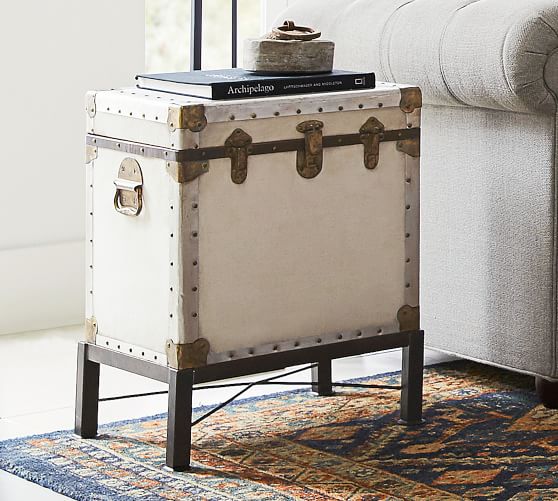 Ludlow 18 5 Trunk End Table Pottery Barn, Ludlow Square Dining Table And Chairs
