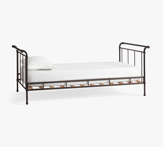 Loleta Iron Daybed Pottery Barn, Pottery Barn Twin Sleigh Trundle Bed