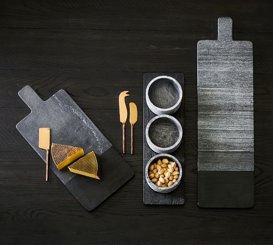 Exquisite Wood and Marble Serving Tray for Cheese 30x20x1.2cm Desserts and Cakes Black Marble Cheese Board with Acacia Wood Bread Black Pastry Bare Space Wood and Marble Cutting Board