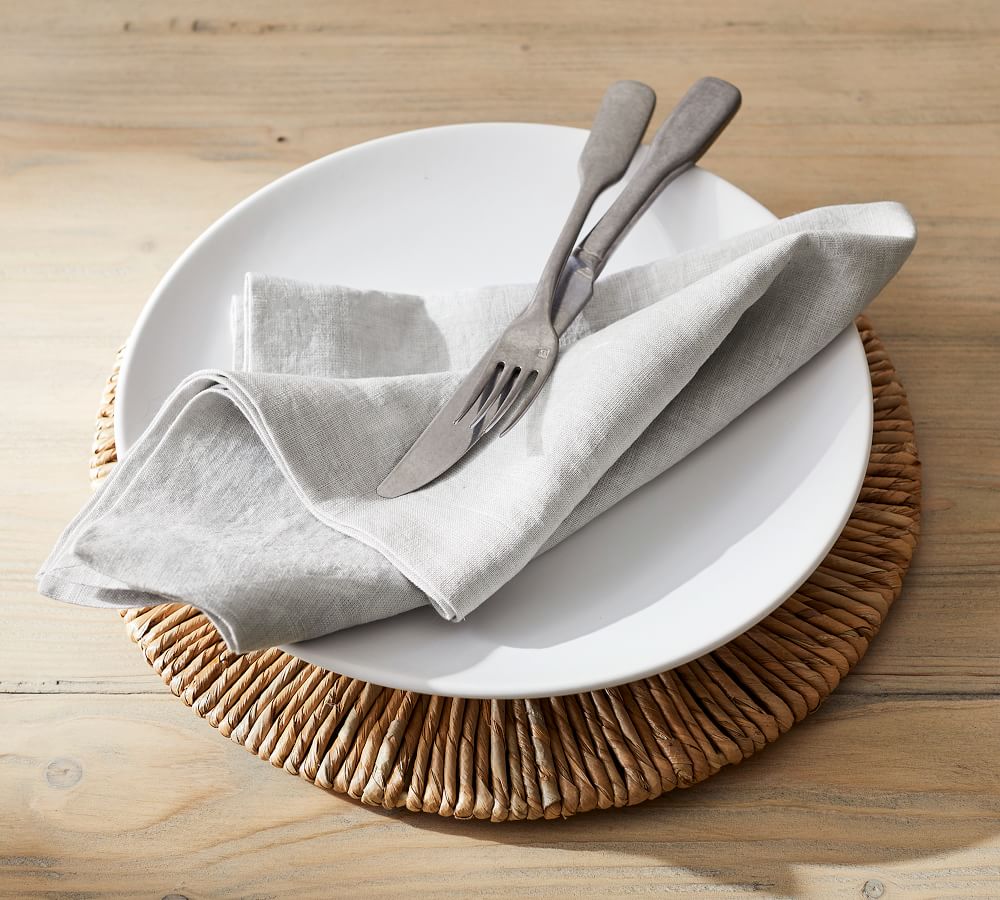 Malibu Handwoven Seagrass Charger Plate | Pottery Barn