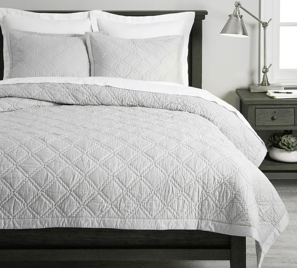 sateen quilted coverlet