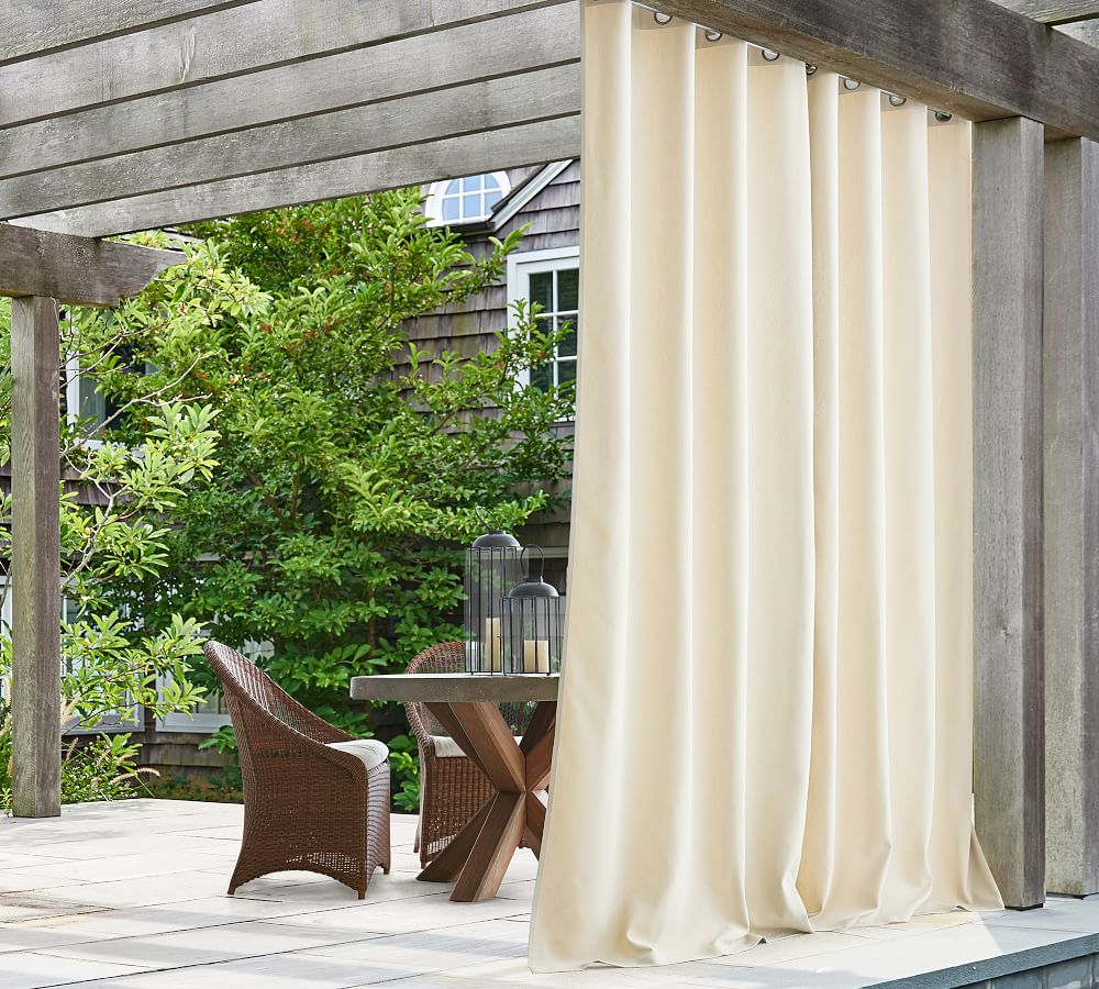 Outdoor Grommet Curtain Pottery Barn