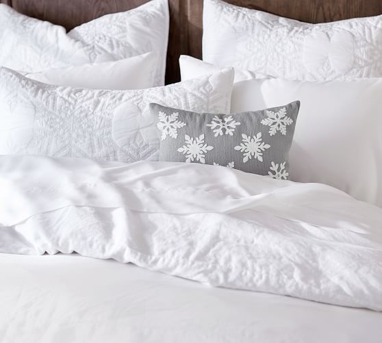 white snowflake comforter