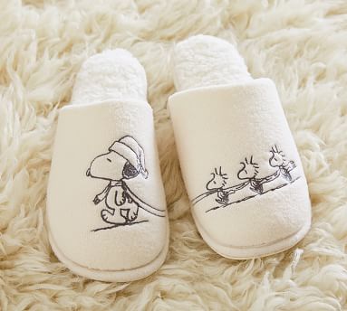 mens snoopy slippers