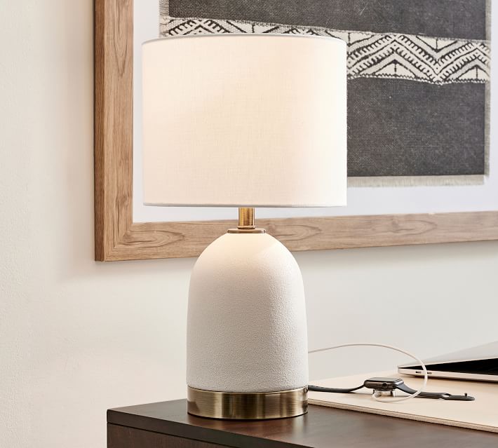 carolina ceramic table lamp