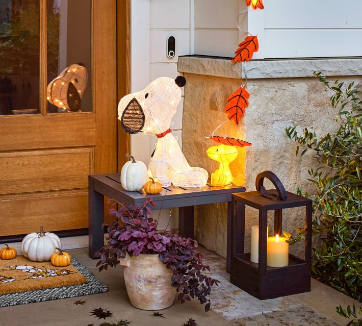 Peanuts™ Light Up Snoopy™ Falling Leaves Pottery Barn