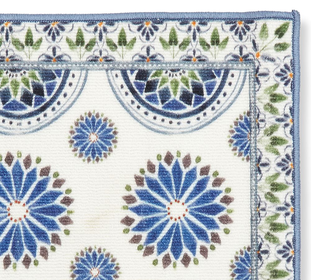 Pia Medallion Washable Floor Mat Pottery Barn