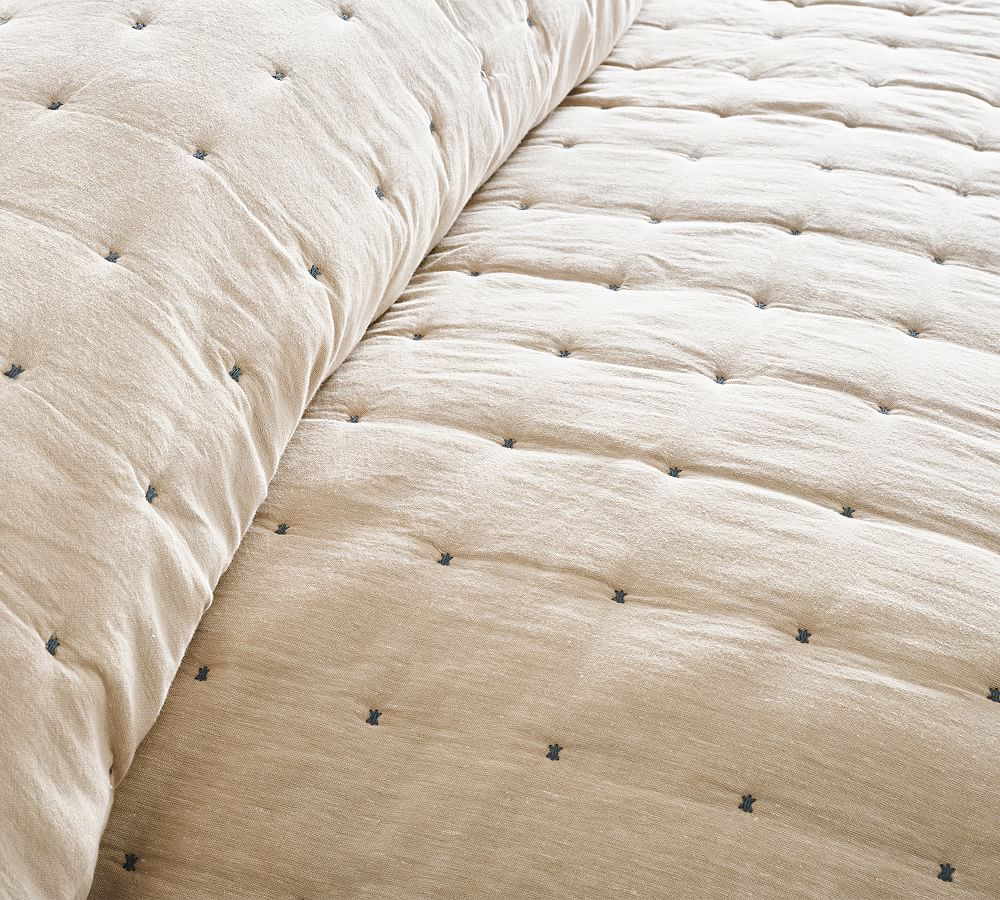 Tufted Cotton/Linen Quilt Pottery Barn