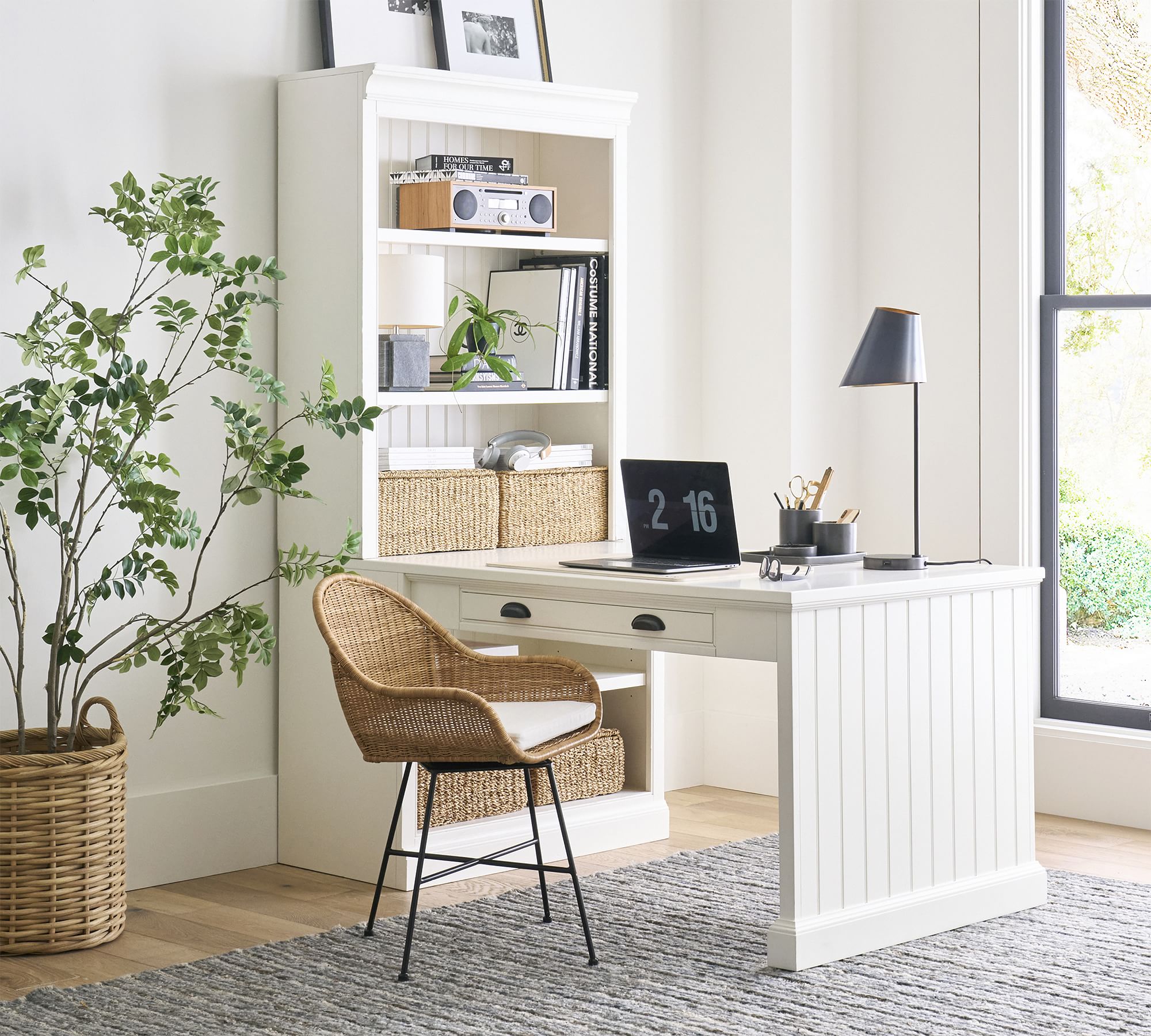 24 Best Peninsula Desks To Get For Your Home Office Atinydreamer   Aubrey 36 Peninsula Desk Office Suite Xl 