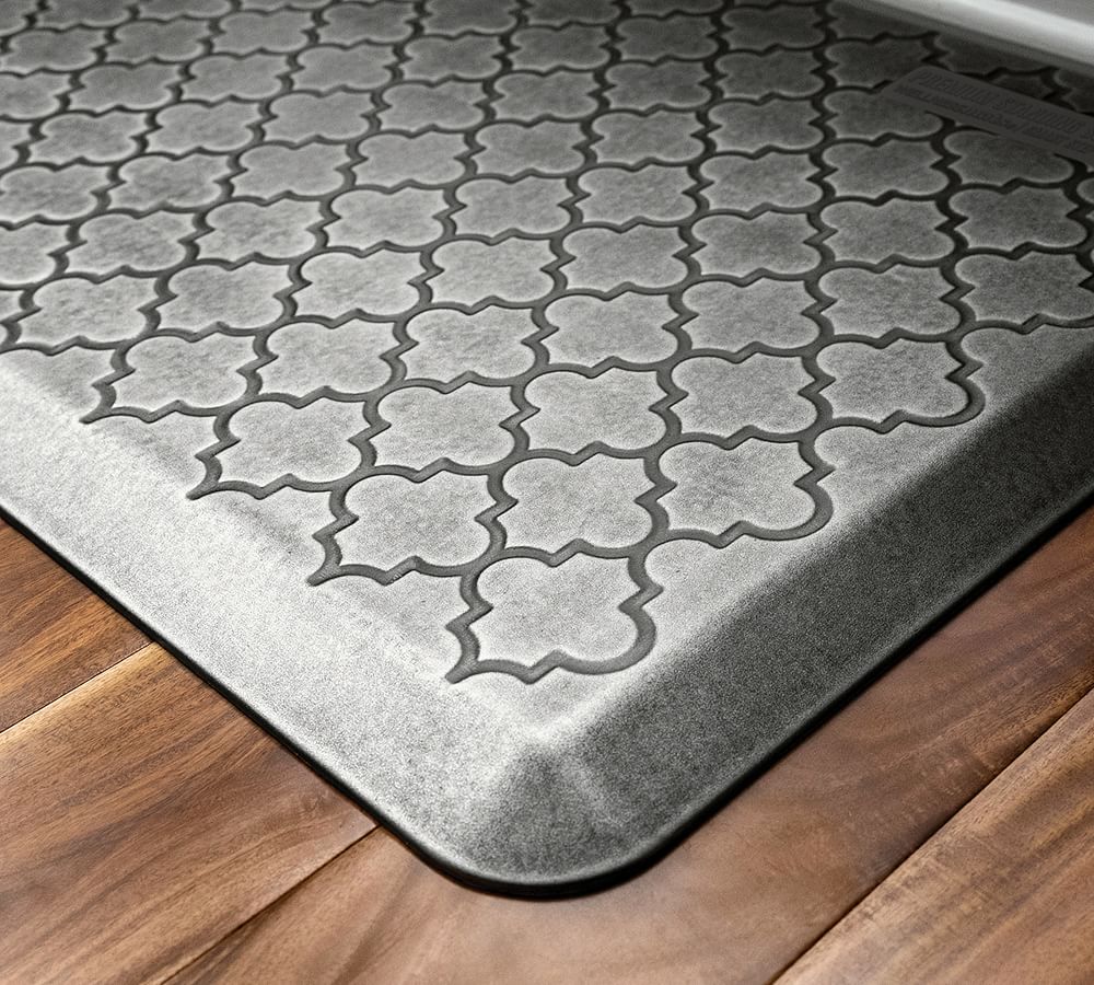 WellnessMats Estates Silver Leaf Trellis Mat