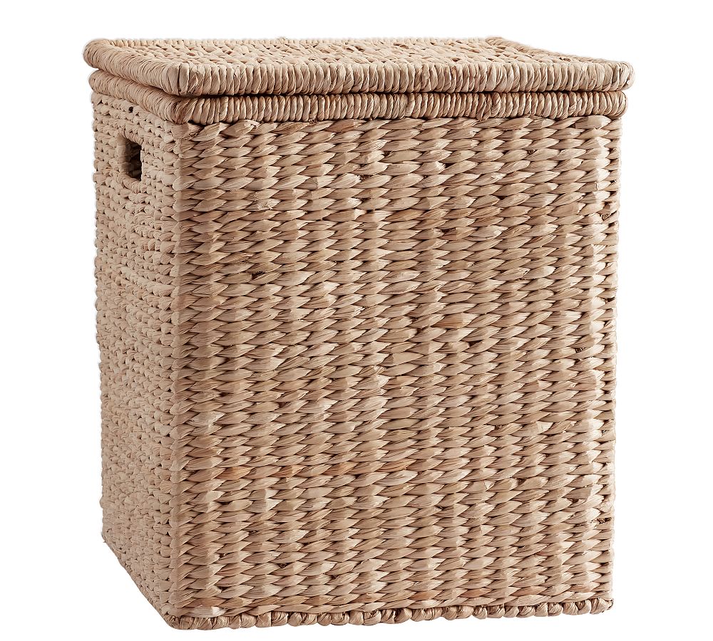 Savannah Handwoven Seagrass Lidded Underbed Basket