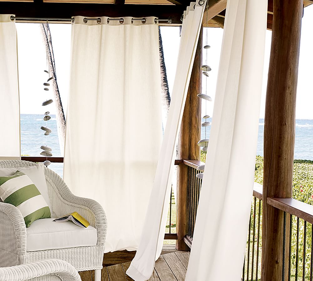 Outdoor Grommet Curtain Pottery Barn