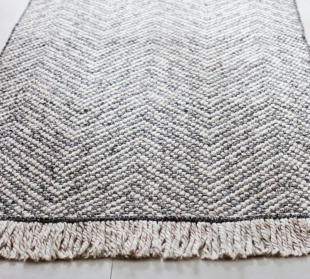 https://assets.pbimgs.com/pbimgs/rk/images/dp/wcm/202329/0005/open-box-wheatley-synthetic-rug-with-anti-slip-backing-l.jpg