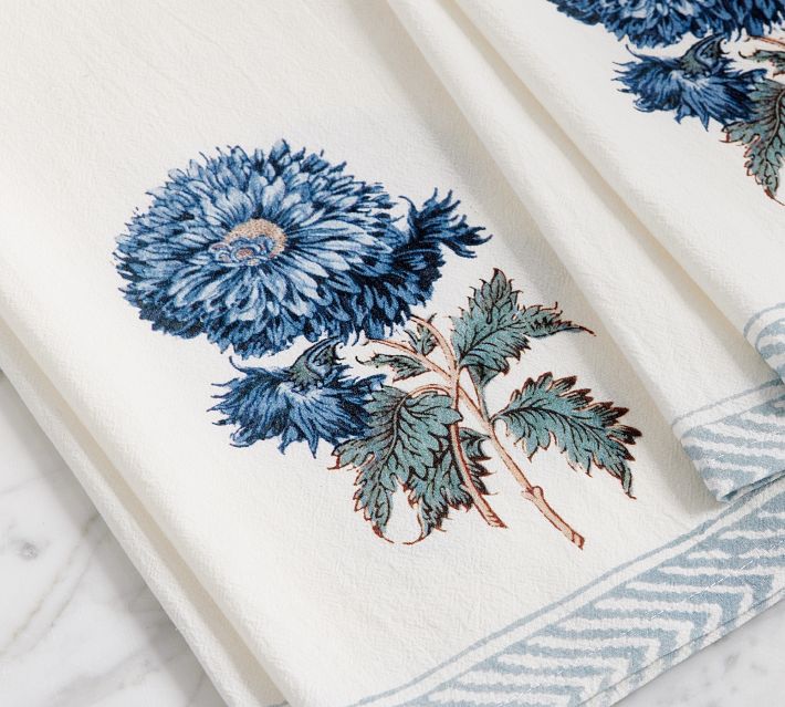 Set of 2 Chinoiserie Blue & White Assorted Dish Towels