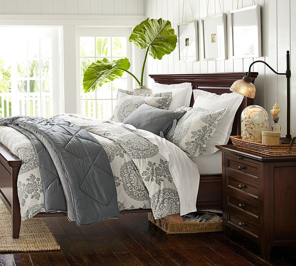 Gray Lucianna Medallion Percale Patterned Duvet Cover & Sham Pottery Barn