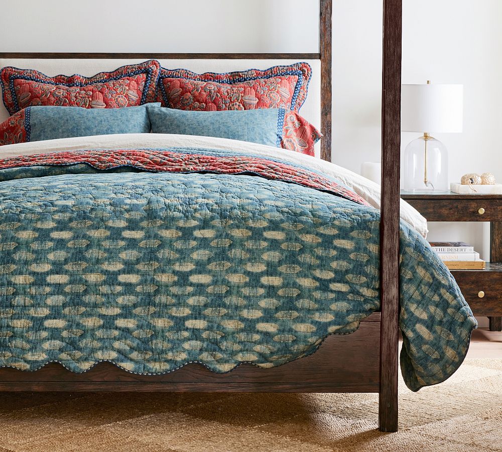 handcrafted reversible mashroo double quilt with filler - Celestial Blue & Gold Dust