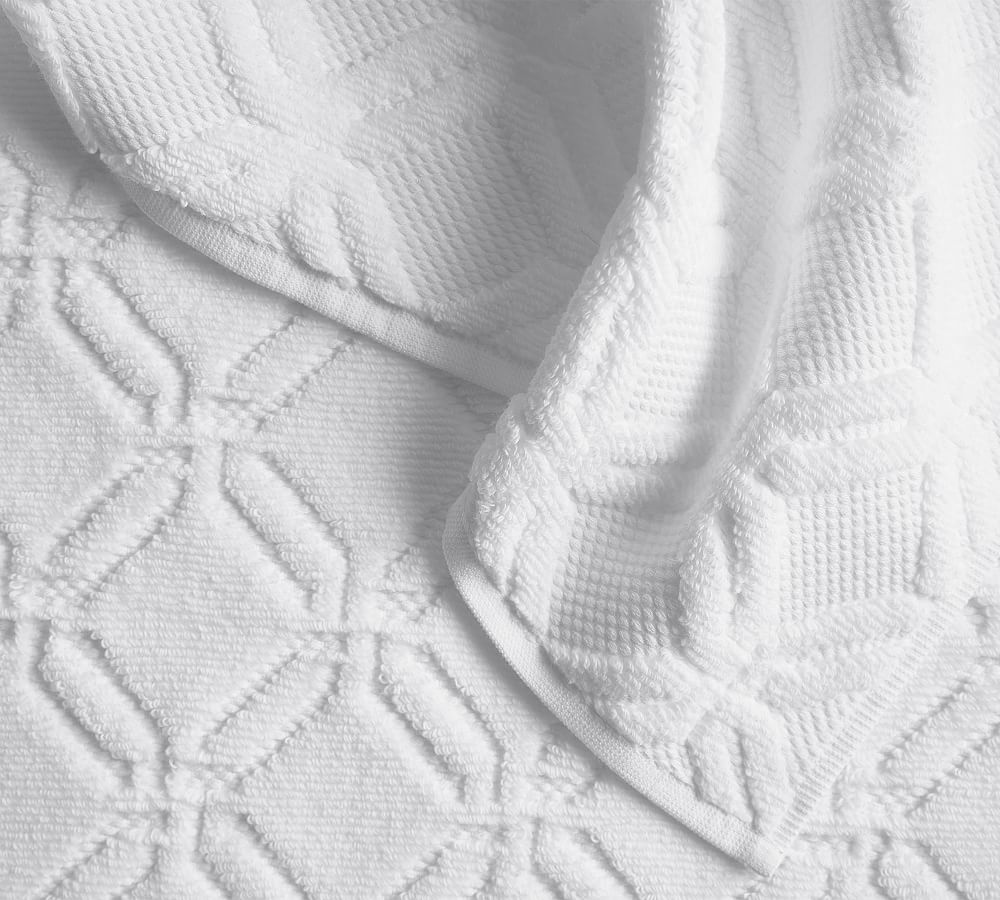 Linden Street Organic Cotton Sculpted Bath Towels