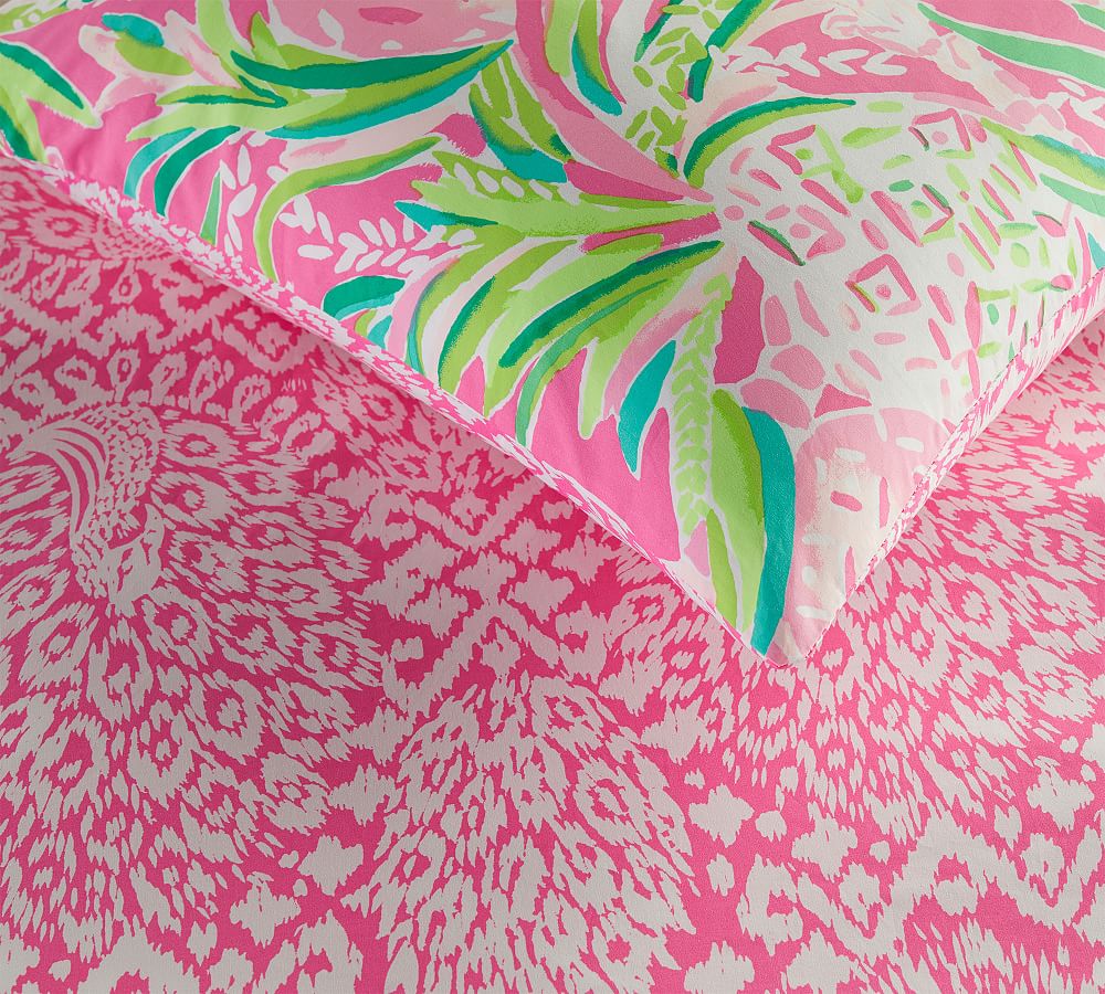 https://assets.pbimgs.com/pbimgs/rk/images/dp/wcm/202331/0101/lilly-pulitzer-alotta-colada-reversible-percale-duvet-cove-l.jpg