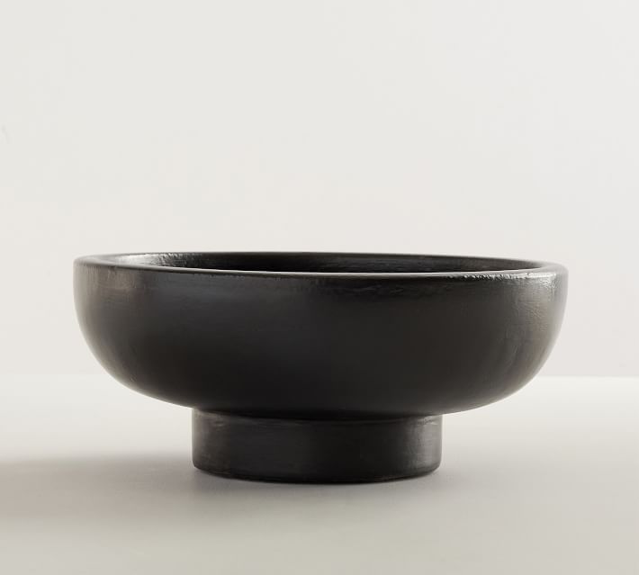 https://assets.pbimgs.com/pbimgs/rk/images/dp/wcm/202331/0139/orion-handcrafted-terracotta-bowls-1-o.jpg