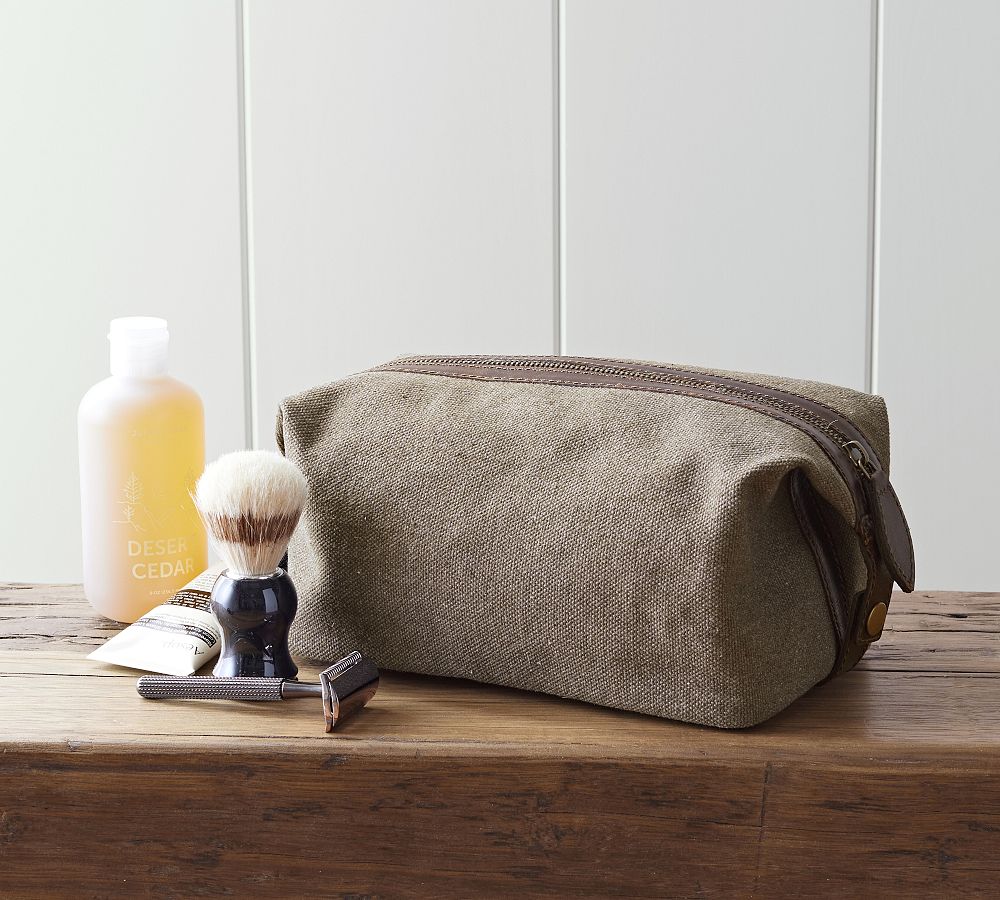 Pacific Crest Toiletry Bag