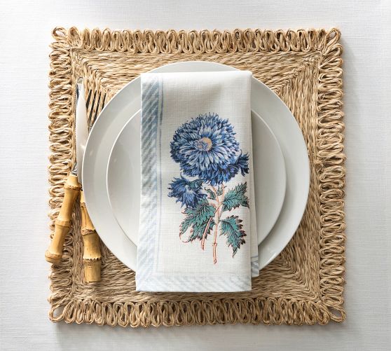 https://assets.pbimgs.com/pbimgs/rk/images/dp/wcm/202332/0089/chrysanthemum-organic-cotton-napkins-set-of-4-c.jpg