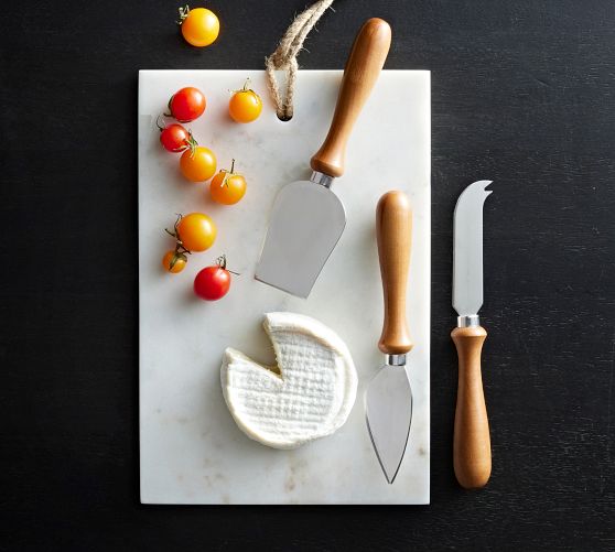 Single Initial Wood Cutting Board with Cheese Knife
