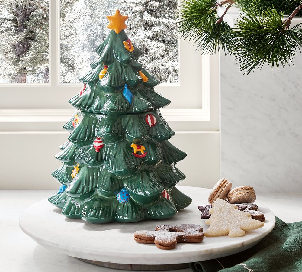 https://assets.pbimgs.com/pbimgs/rk/images/dp/wcm/202332/0626/christmas-in-the-country-figural-tree-cookie-jar-l.jpg