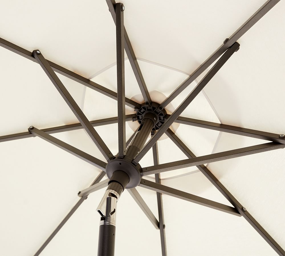 Round Outdoor Umbrella Outdoor Umbrellas Pottery Barn