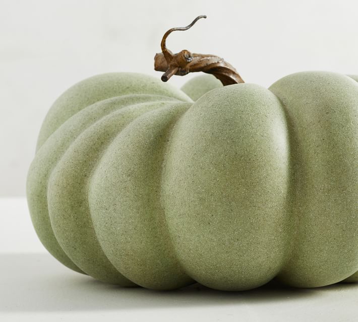 Faux 15 Moss Pumpkin Primrue