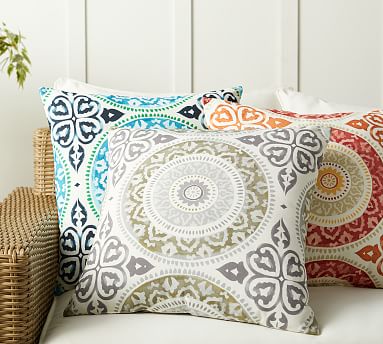 Pottery barn outdoor online pillow covers